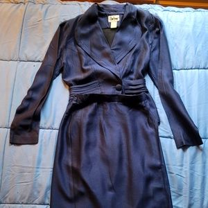 R.I. & Co suit vintage dark blue womens size 6